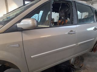 bontott RENAULT SCÉNIC II Bal első Ajtó (Üres lemez)