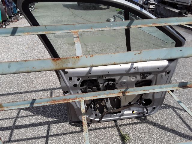 bontott RENAULT SCÉNIC II Bal első Ajtó (Üres lemez)