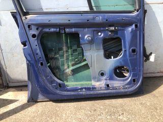 bontott RENAULT SCÉNIC II Bal első Ajtó (Üres lemez)