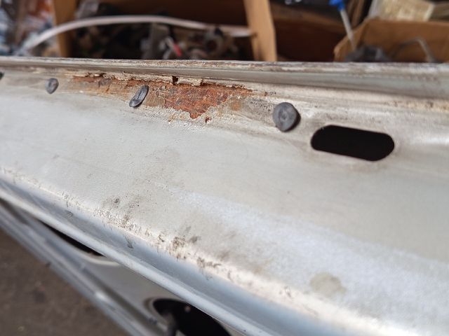 bontott RENAULT SCÉNIC II Bal első Ajtó (Üres lemez)