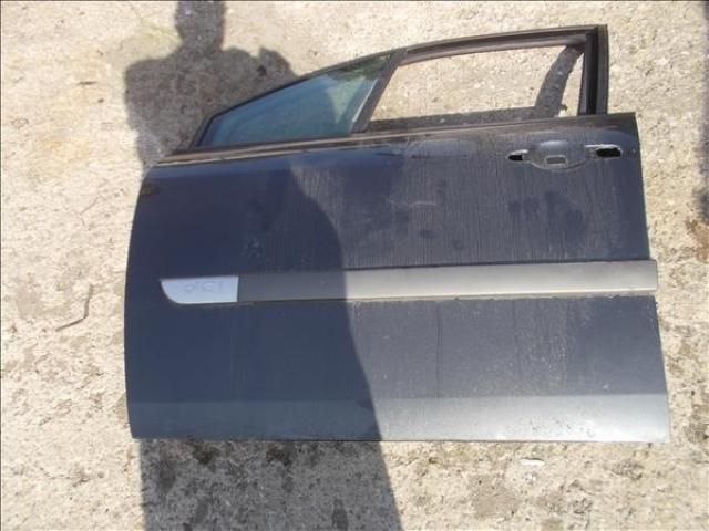 bontott RENAULT SCÉNIC II Bal első Ajtó (Üres lemez)