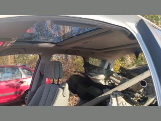 bontott RENAULT SCÉNIC II Bal első Ajtóhatároló