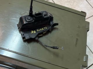 bontott RENAULT SCÉNIC II Bal első Ajtózár