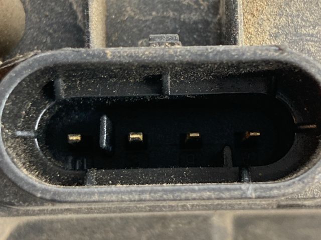 bontott RENAULT SCÉNIC II Bal első Ajtózár