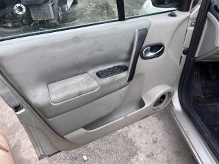 bontott RENAULT SCÉNIC II Bal első Ajtózár