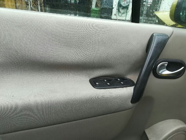 bontott RENAULT SCÉNIC II Bal első Ajtózár