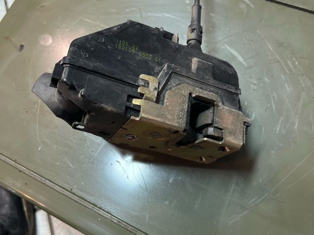 bontott RENAULT SCÉNIC II Bal első Ajtózár