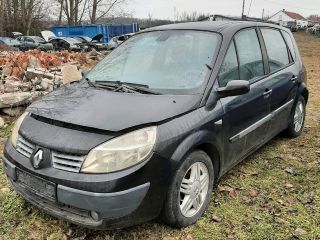 bontott RENAULT SCÉNIC II Bal első Dobbetét (Kerékjárati, Műanyag)