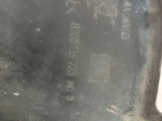 bontott RENAULT SCÉNIC II Bal első Első Dobbetét (Kerékjárati, Műanyag)