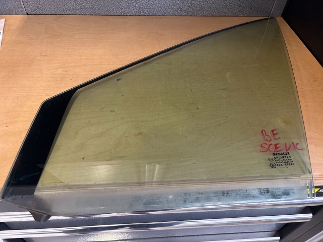 bontott RENAULT SCÉNIC II Bal első Fixüveg (Ajtóban)