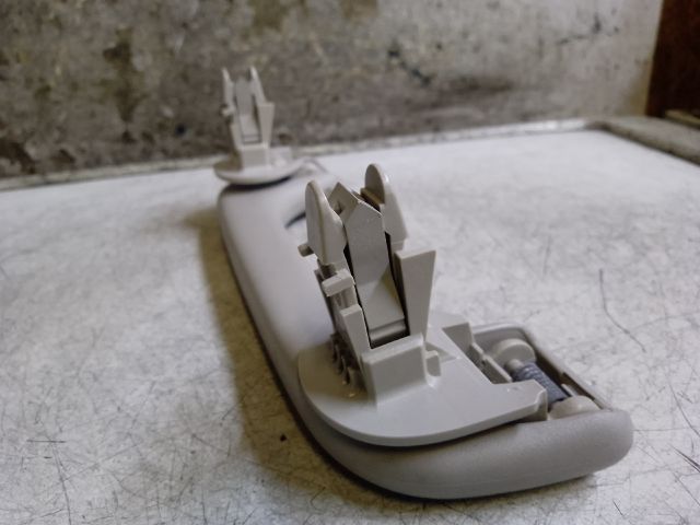 bontott RENAULT SCÉNIC II Bal első Kapaszkodó (Felső)