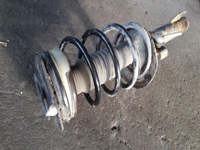 bontott RENAULT SCÉNIC II Bal első Lengéscsillapító