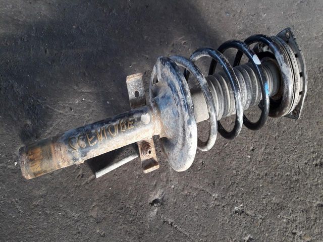 bontott RENAULT SCÉNIC II Bal első Lengéscsillapító