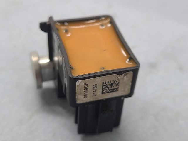 bontott RENAULT SCÉNIC II Bal első Oldal Ütközés Érzékelő