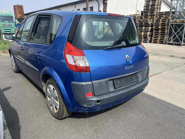 bontott RENAULT SCÉNIC II Bal első Sárvédő