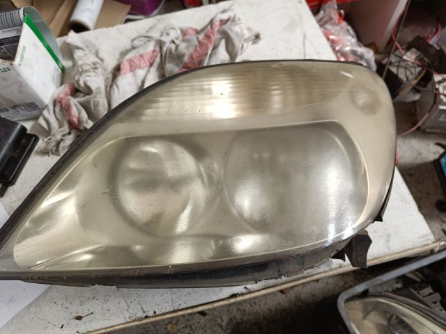 bontott RENAULT SCÉNIC II Bal Fényszóró