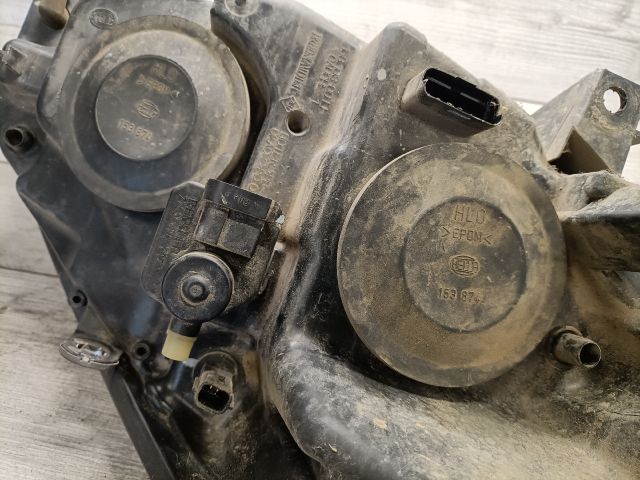 bontott RENAULT SCÉNIC II Bal Fényszóró