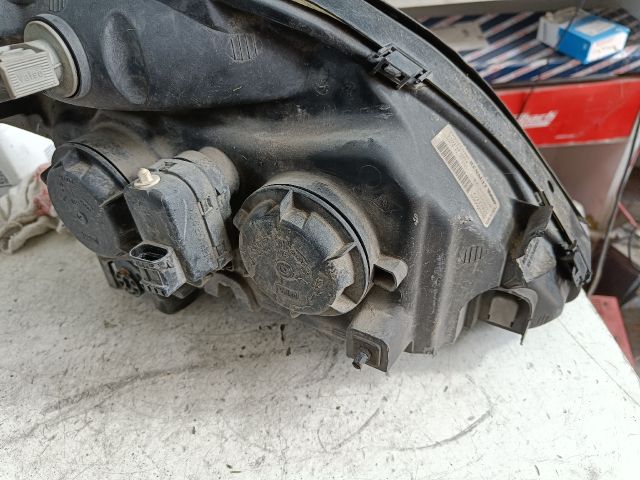 bontott RENAULT SCÉNIC II Bal Fényszóró