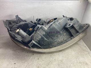 bontott RENAULT SCÉNIC II Bal Fényszóró