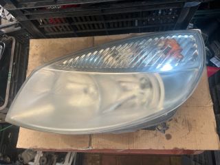 bontott RENAULT SCÉNIC II Bal Fényszóró