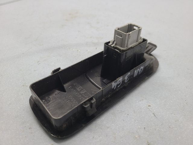 bontott RENAULT SCÉNIC II Bal hátsó Ablakemelő Kapcsoló