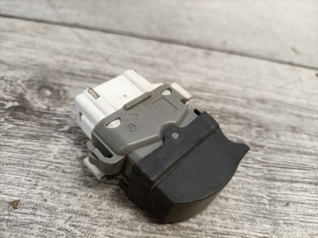 bontott RENAULT SCÉNIC II Bal hátsó Ablakemelő Kapcsoló