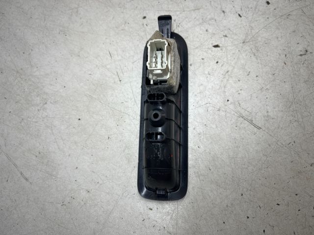 bontott RENAULT SCÉNIC II Bal hátsó Ablakemelő Kapcsoló