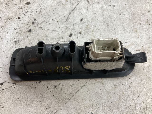 bontott RENAULT SCÉNIC II Bal hátsó Ablakemelő Kapcsoló