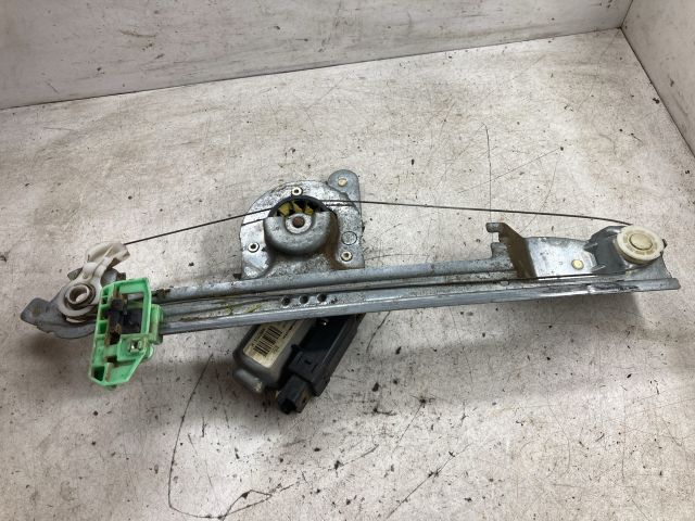 bontott RENAULT SCÉNIC II Bal hátsó Ablakemelő Szerkezet (Elektromos)