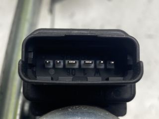 bontott RENAULT SCÉNIC II Bal hátsó Ablakemelő Szerkezet (Elektromos)