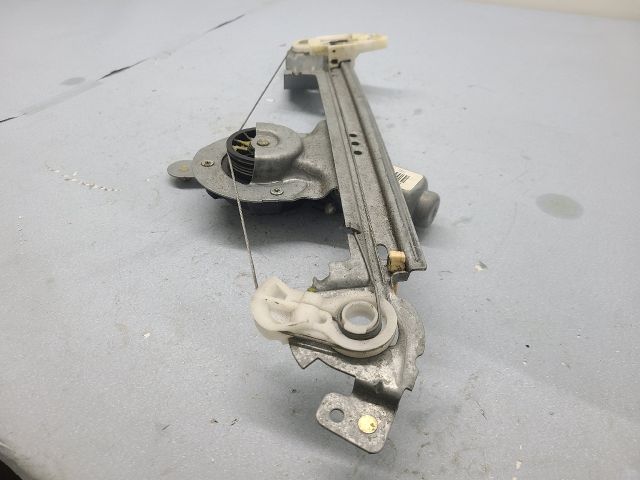 bontott RENAULT SCÉNIC II Bal hátsó Ablakemelő Szerkezet (Elektromos)