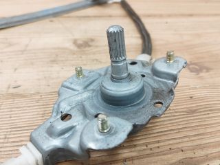 bontott RENAULT SCÉNIC II Bal hátsó Ablakemelő Szerkezet (Mechanikus)