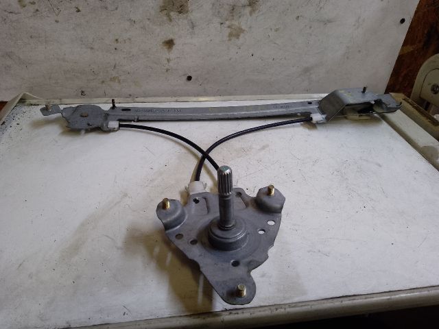 bontott RENAULT SCÉNIC II Bal hátsó Ablakemelő Szerkezet (Mechanikus)