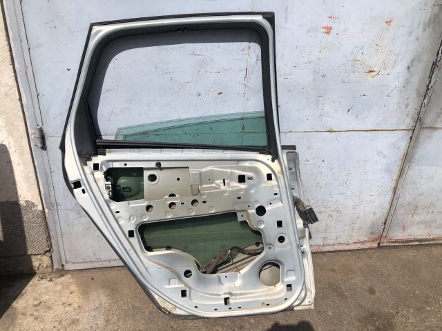 bontott RENAULT SCÉNIC II Bal hátsó Ajtó (Üres lemez)
