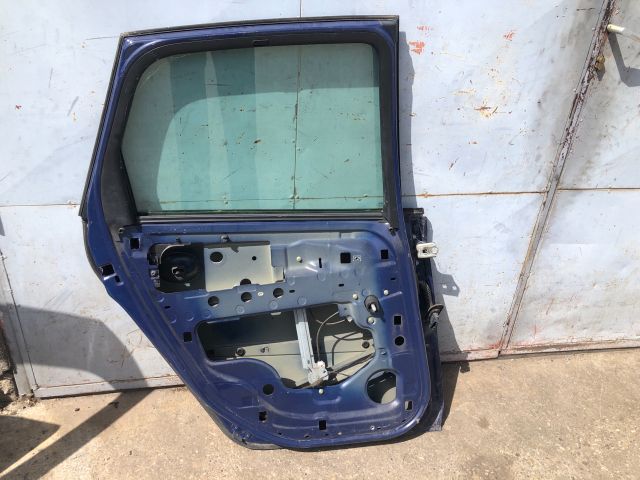 bontott RENAULT SCÉNIC II Bal hátsó Ajtó (Üres lemez)