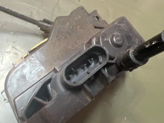 bontott RENAULT SCÉNIC II Bal hátsó Ajtózár