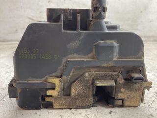 bontott RENAULT SCÉNIC II Bal hátsó Ajtózár