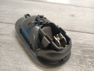 bontott RENAULT SCÉNIC II Bal hátsó Belső Kilincs