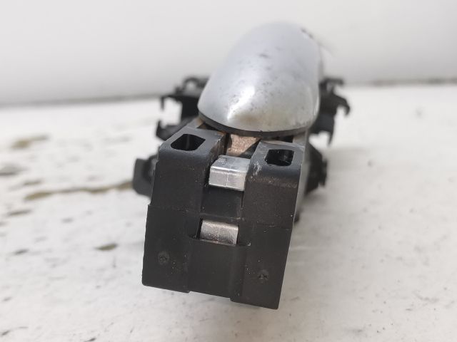 bontott RENAULT SCÉNIC II Bal hátsó Külső Kilincs