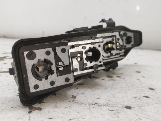 bontott RENAULT SCÉNIC II Bal Hátsó Lámpa Foglalat