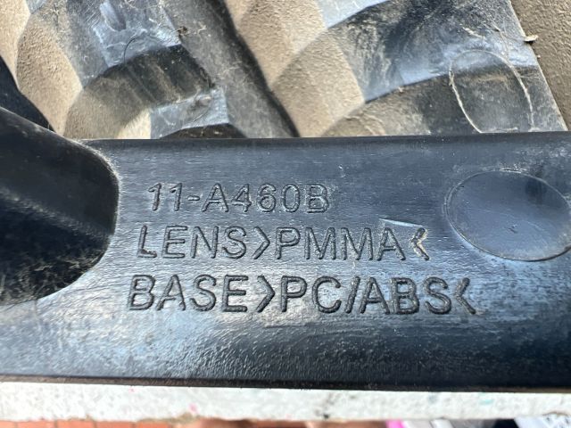 bontott RENAULT SCÉNIC II Bal Hátsó Lámpa