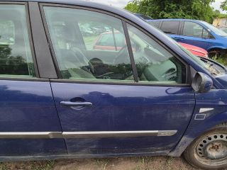 bontott RENAULT SCÉNIC II Bal Hátsó Lámpa