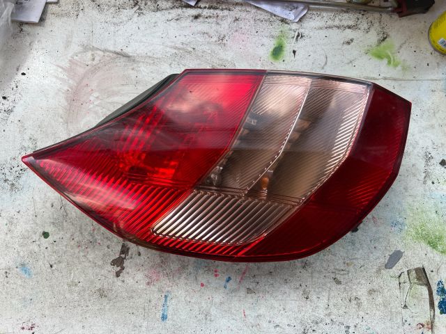 bontott RENAULT SCÉNIC II Bal Hátsó Lámpa