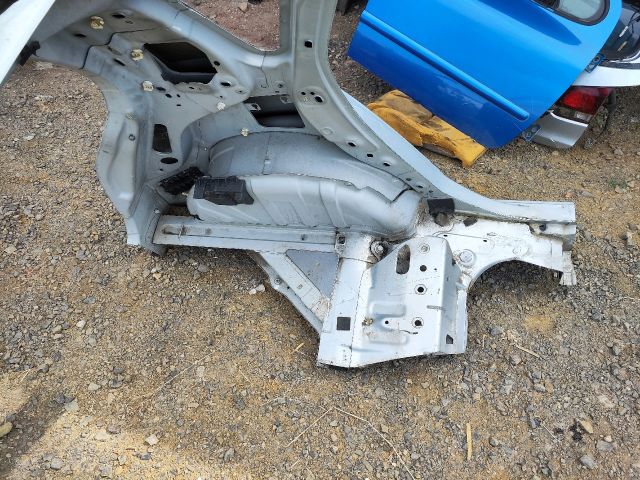 bontott RENAULT SCÉNIC II Bal hátsó Negyed Karosszéria Csomag