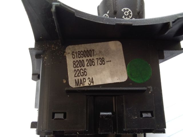 bontott RENAULT SCÉNIC II Bal Kormánykapcsoló Irányjelző (Tempomatos)