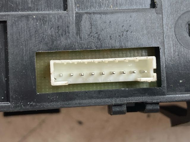 bontott RENAULT SCÉNIC II Bal Kormánykapcsoló Irányjelző