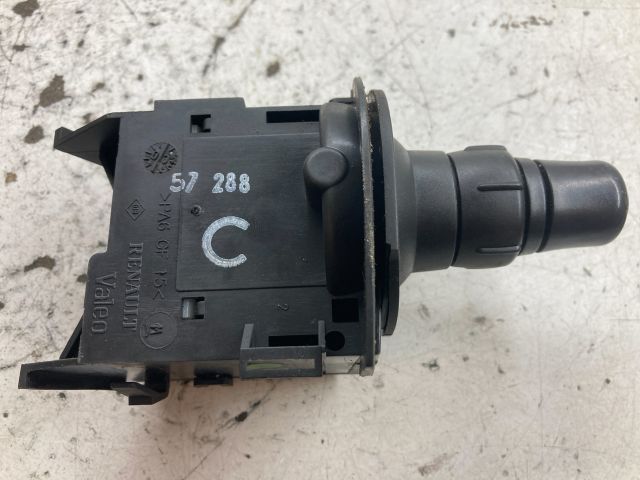 bontott RENAULT SCÉNIC II Bal Kormánykapcsoló Irányjelző