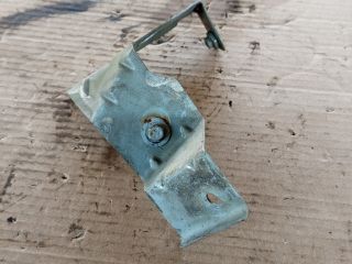 bontott RENAULT SCÉNIC II Bal Sárvédő Oldaltartó