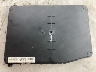 bontott RENAULT SCÉNIC II Biztosítéktábla Doboz