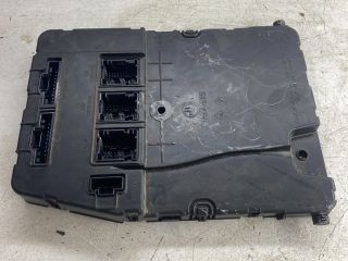 bontott RENAULT SCÉNIC II Biztosítéktábla Doboz